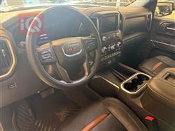 GMC Sierra